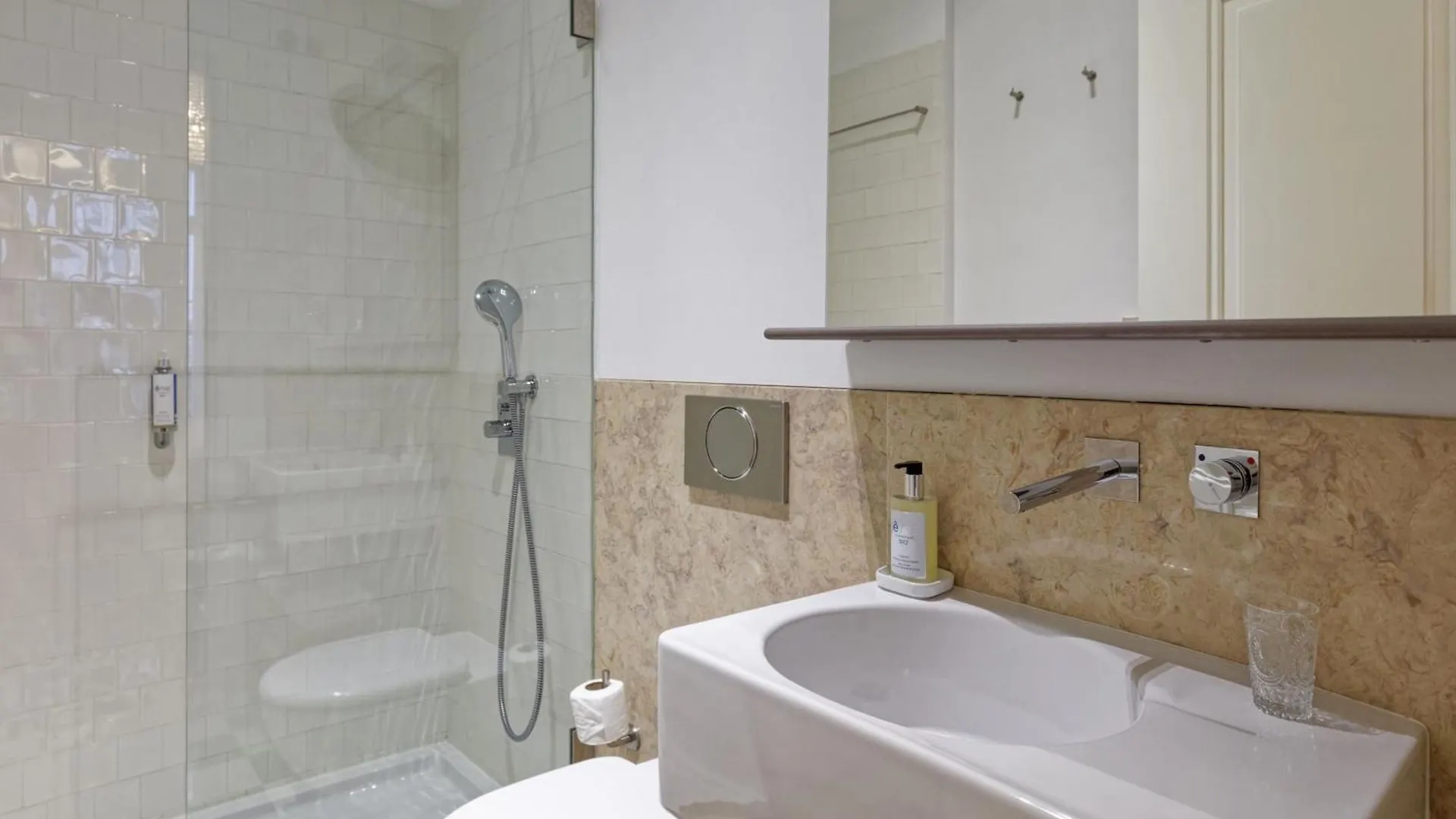 فندق أجنحة بوتيك تشيادو Lisboa 4*,